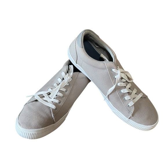 TOMS Men’s sneakers - classic lace-up style-Size 11.5-Great Condition - Picture 10 of 11